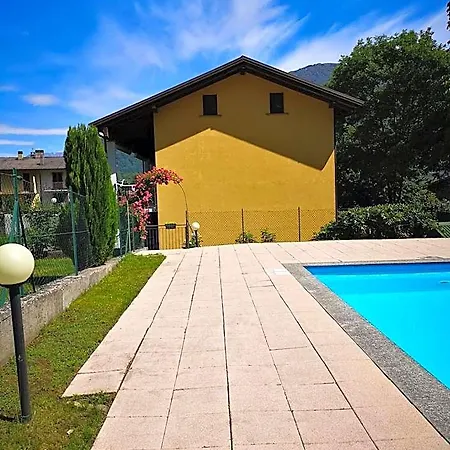 Santa Croce Delebio Provincia Di Sondrio Hotel