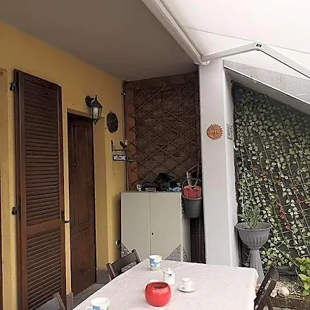 Hotel Santa Croce Delebio Provincia Di Sondrio Domaso